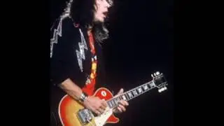 Guitar Style - Ace Frehley
