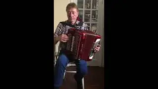 The Little Thatched Cabin (The Log Cabin) - Irish traditional reel on button accordion