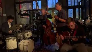 Joan Fort trio feat. Vincent Herring (USA) - Mr Wizard (Vincent Herring 2003)