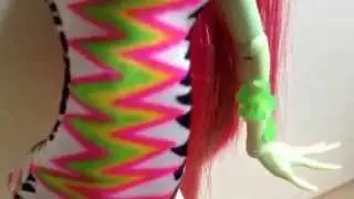 Review Venus Mcflytrap swim class PT-BR