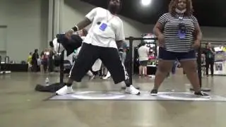 Dance Evolution Arcade Momocon 2017