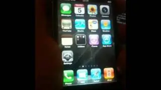 MaX's iPhone 4 loses bars... NOT :)