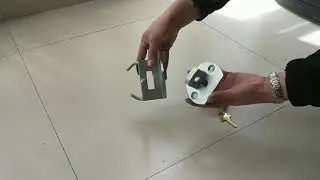 Roud lock with lock hardware for roller shutter door www.meiruimetals.com