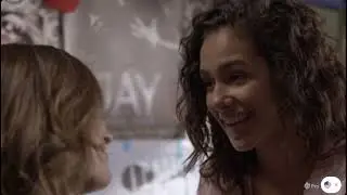 Megan y Genesis Escenas Eliminadas 4