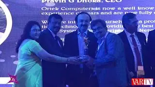 Pentacle IT Solutions receiving the award for the Best System Integrator at VAR Symposium