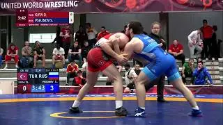 1/4 GR - 82 kg: D. KAYA (TUR) v. S. PSEUNOV (RUS)