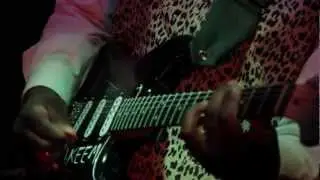 Akeem Kemp - Sneaking Out - Official Video