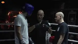 Henrik Bromander fight Christmas Blood