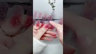 Makes my nail routine so much easier🥰 🔗Press-Ons Link In Bio 🔍😮&zwj;💅