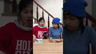 girl playing with phone😋😎😍 #trending #ekmotahathighumechala #tryneverfail