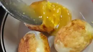 Huevos cocidos dorados!
