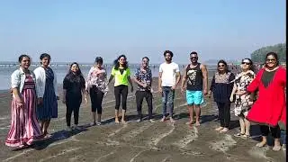 Vacation Jumps on the Beach Just for fun - Transition Video
