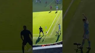 Premier League POTY Foden Takes Amazing Corner🤯 #football