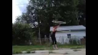 Double Hooping to Hot Like Sauce by Pretty Lights (Derek Vincent Smith)