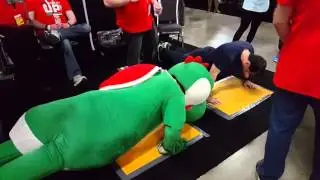 Yoshi being a beast @ PAX South 2016