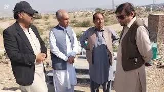 ناول نگار فلمساز رحیم گل مرحوم مزار شکردرہ میں فلم سٹار آصف خان کی حاضری