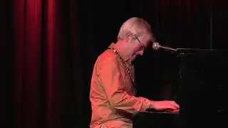 ESBEN  JUST SINGING CHRISTMAS 2025 AT DROP INN BAR, Copenhagen, December 2025