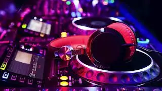 Der Fusel - Let's Play (Industrial Techno)