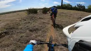 Must Ride Trail!! | Lake Georgetown Texas MTB | Cliff side Riding | First time Ever