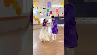 Couple garba /dodhiya step 😍 #couplegarba #coupleoutfits #garbasong #navratrisong #kapdamatching