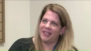 Teacher helps student who was choking on bottle cap