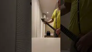 Flying V Jr Custom Made by Karval Guitars on Marshall Lead 12