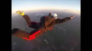 &Epsilon;&lambda;&epsilon;ύ&theta;&epsilon;&rho;&eta; &Pi;&tau;ώ&sigma;&eta; / Skydive / AFF Level 7 / &Sigma;&pi;ύ&rho;&omicron;&sigmaf; &Alpha;&theta;&alpha;&nu;&alpha;&sigma;ί&omicron;&upsilon;
