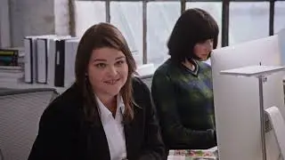 The Intern (2015) Episode_004_The Desk