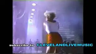 Apple 1984 ad for the MAC aired once only during SUPERBOWL