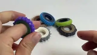 Spinner rings. Silicone textured sensory fidget spinner jewelry 