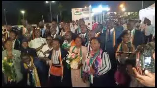 ARRIV&Eacute;E A L'A&Eacute;ROPORT F&Eacute;LIX HOUPHOUET BOIGNY DES MCA PROMOTION 2024 C&Ocirc;TE D'IVOIRE. F&Eacute;LICITATIONS.