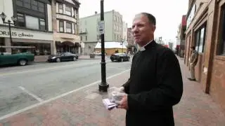 Priests hit the streets for Ash Wednesday [Delaware Online News Video]