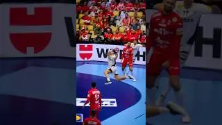 A goal can't be that perfect 🤯 #ehfeuro2026 #handball #h&aring;ndbold