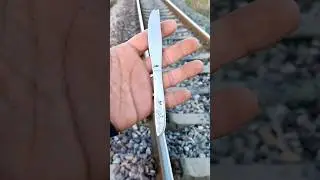 🚂 Train vs knife 🔪🔪🔪