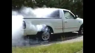 Massive Tire Shredding Burnout Ford F150 4.6L with Posi-Trac