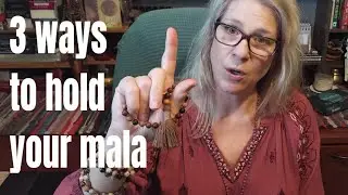 👌🏻How to HOLD A MALA for Mantra Magic & Meditation Power📿