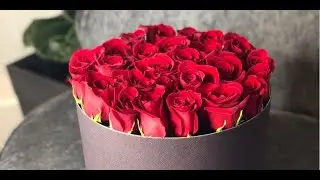 DIY Hat Box Flower arrangement