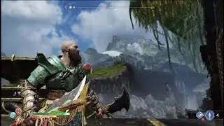 How to play two weapon in one time.[God of war4]