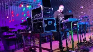 Elektronische Maschine - Tanzen mit computer Live  - E-live Eindhoven