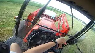 Załadunek bel 2k19..Zetor 9540