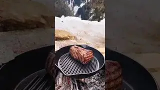 #outdoorcooking #cooking #recipe #food #camping #wildernesscooking #meatlovers #primitiveliving #wil