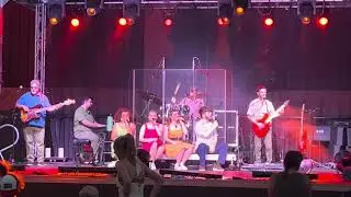 Hayden Edwards - Chicken Fried live at Silver Dollar City