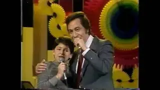 ASI BAILABAN MIS ABUELOS