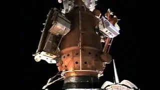 STS-84 Mir Docking