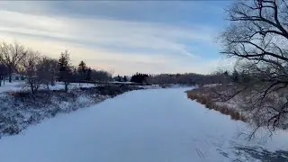 Walking in Regina, December 21, 2025: First Day of Winter Along the Creek