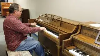 Wurlitzer Spinet piano