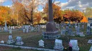 Graveyard tales returns, the beautiful colors of Sturbridge, Ma