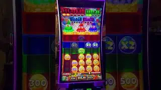 TRIPLE POPPER! The chickens went CRAZY!!! #slot #casino #gambling #betting #slotcouple #casinogame