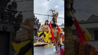 Kreasi Candi Prambanan Karnaval Memayu Buyut Trusmi 2025