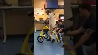 Alinker in use at Neuromoves